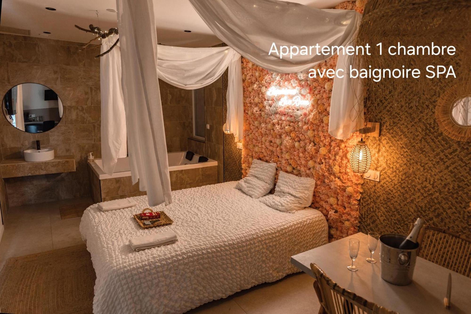 L'Experience Love Room Saint-Jean-Bonnefonds Extérieur photo
